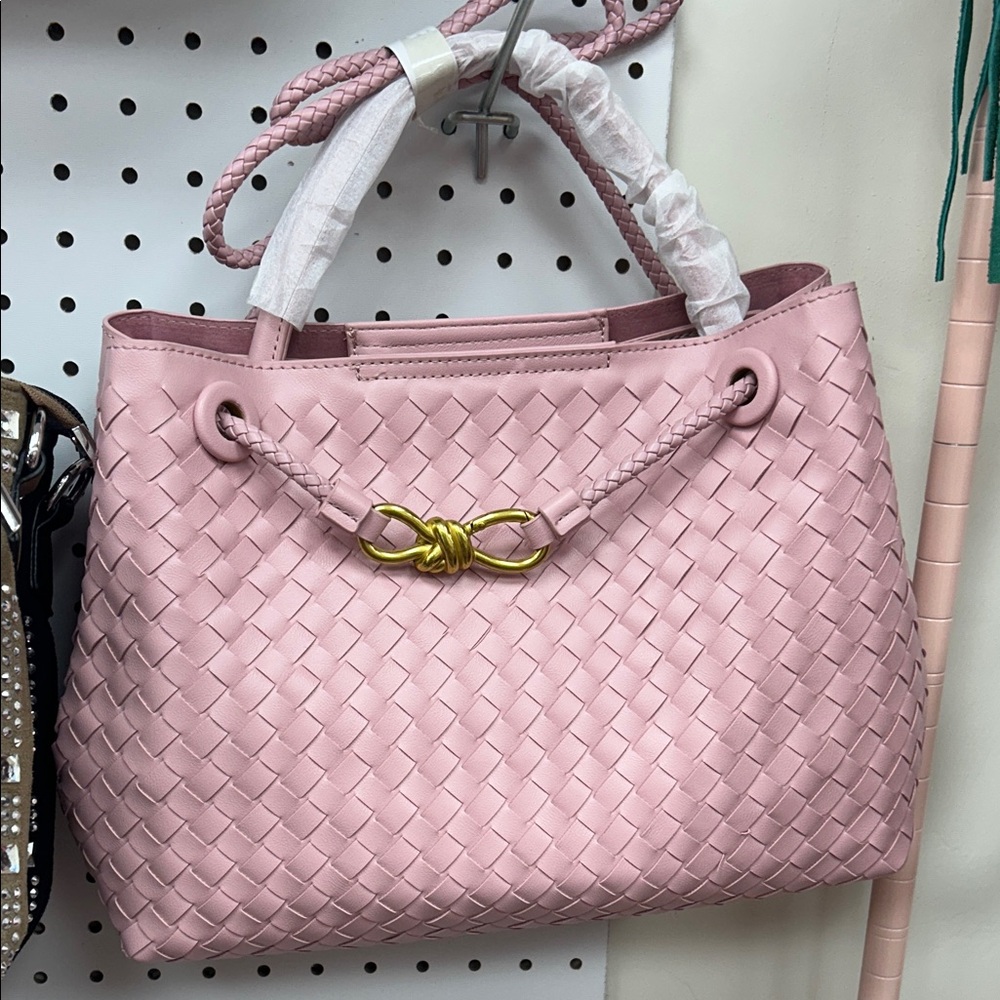 Elegant Pink Woven Handbag